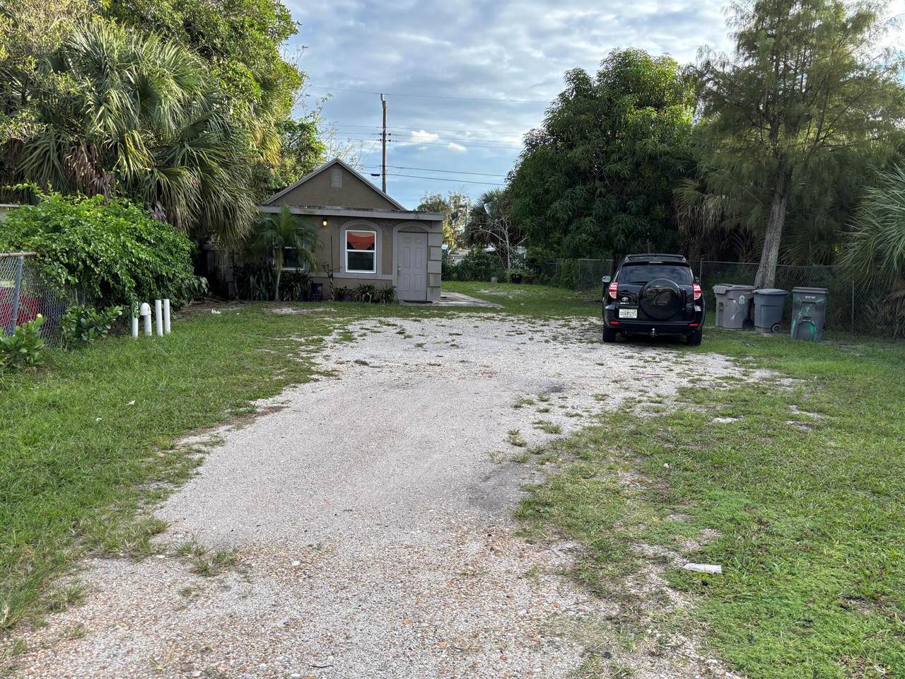 2848 Westgate - Photo 1