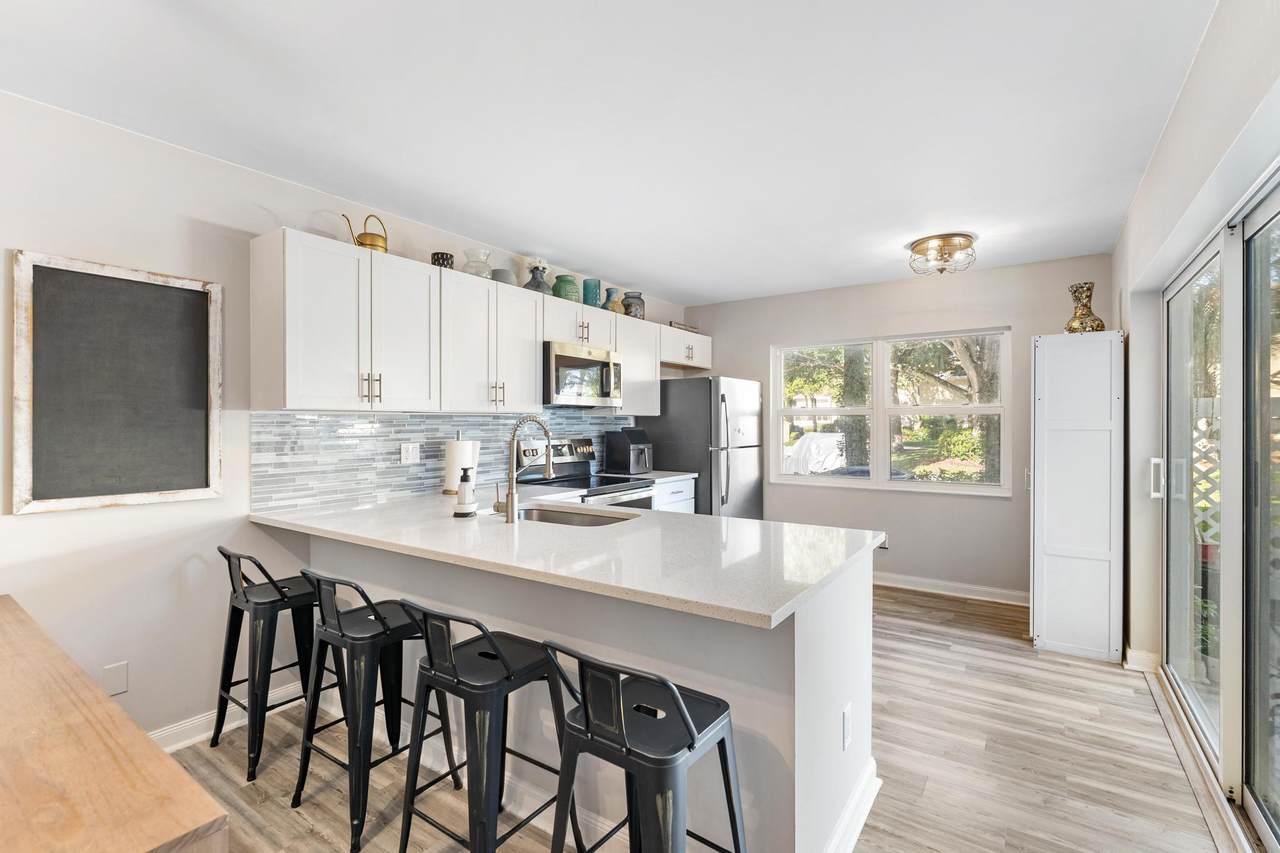 4801 Roxbury Court - Photo 1