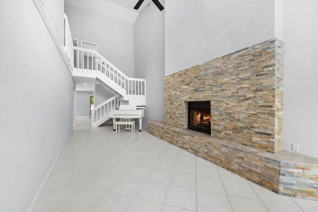 2932 Florida Boulevard - Photo 1