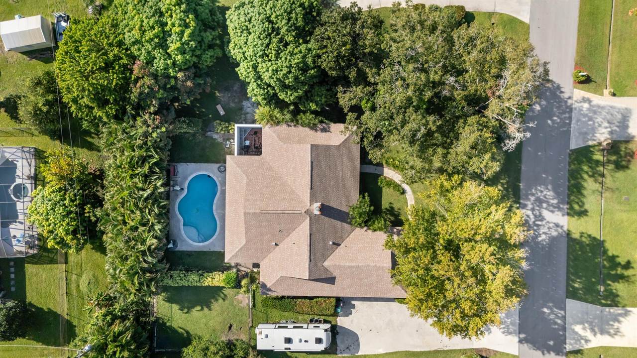 2138 Herron - Photo 1