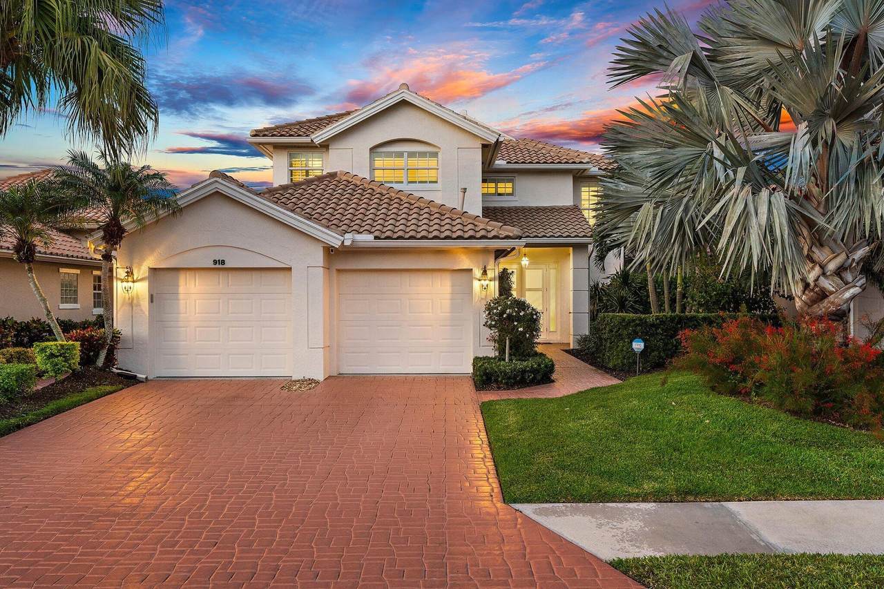 918 Augusta Pointe Drive - Photo 1