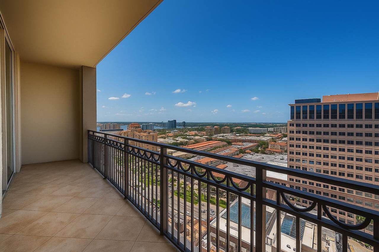 550 Okeechobee Boulevard - Photo 1