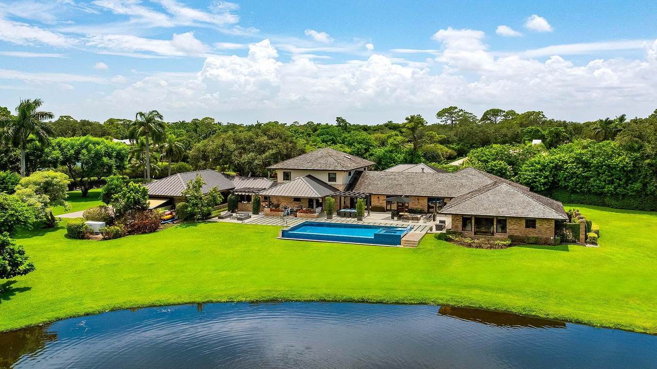 3 Peacock Lane - Photo 1