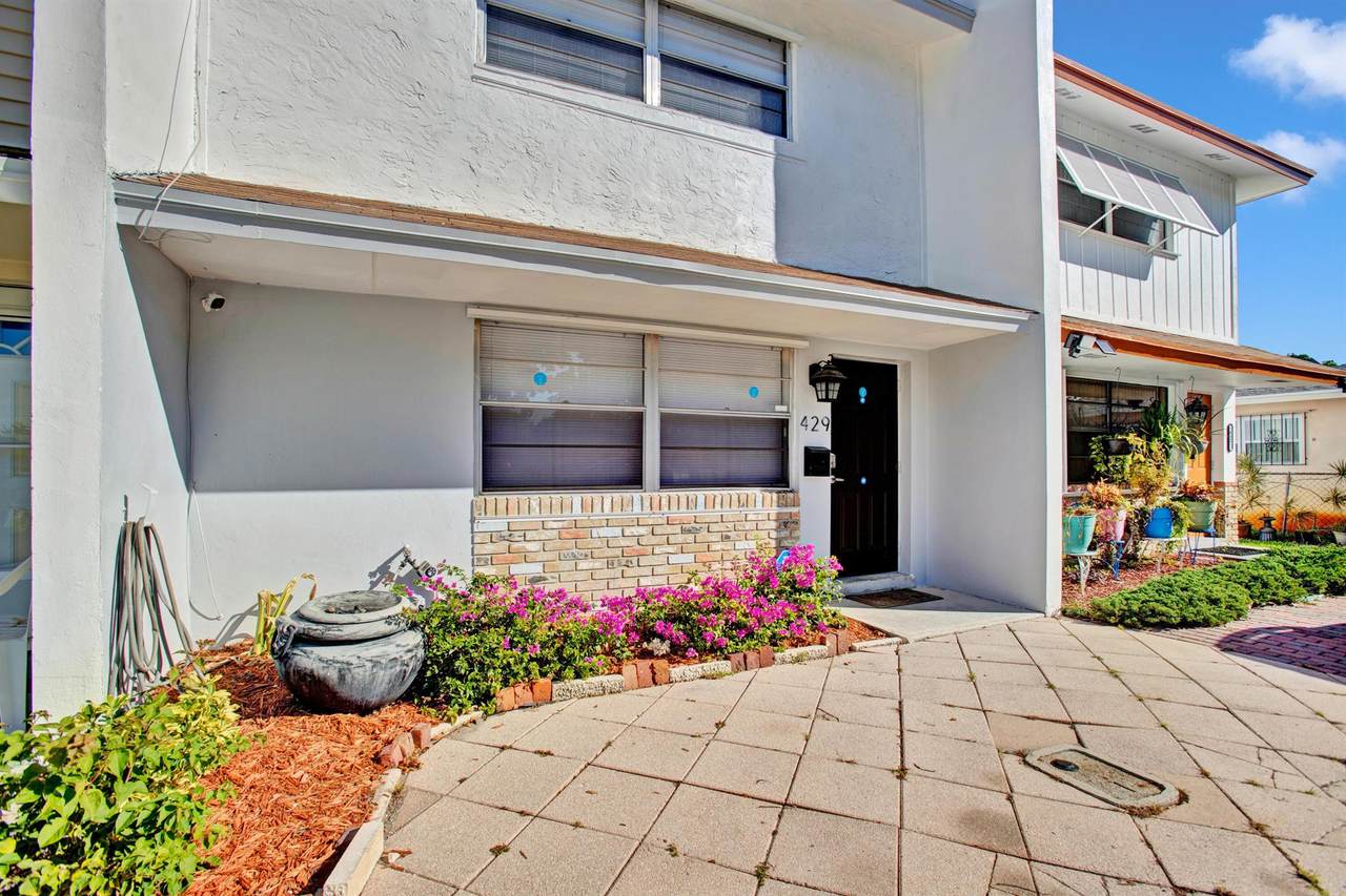 429 Silver Beach Road - Photo 1