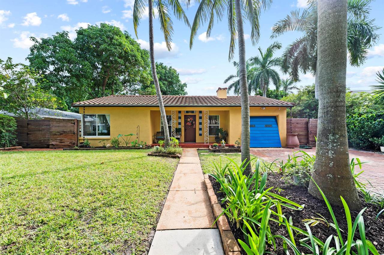 225 Cornell Drive - Photo 1