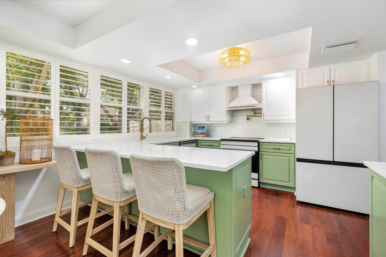 8110 Oakton Court - Photo 1