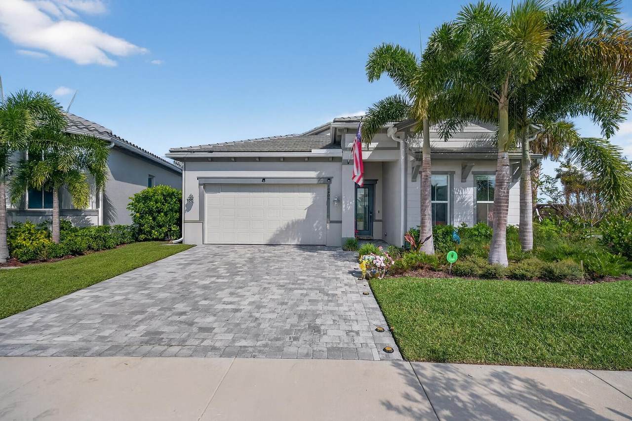 10405 Northbrook Circle - Photo 1