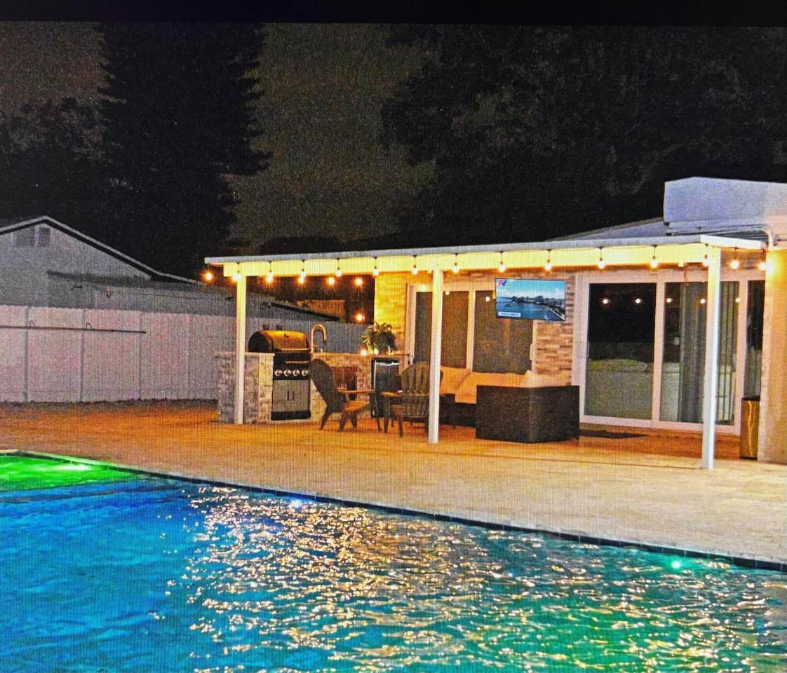 124 Davis Road - Photo 1