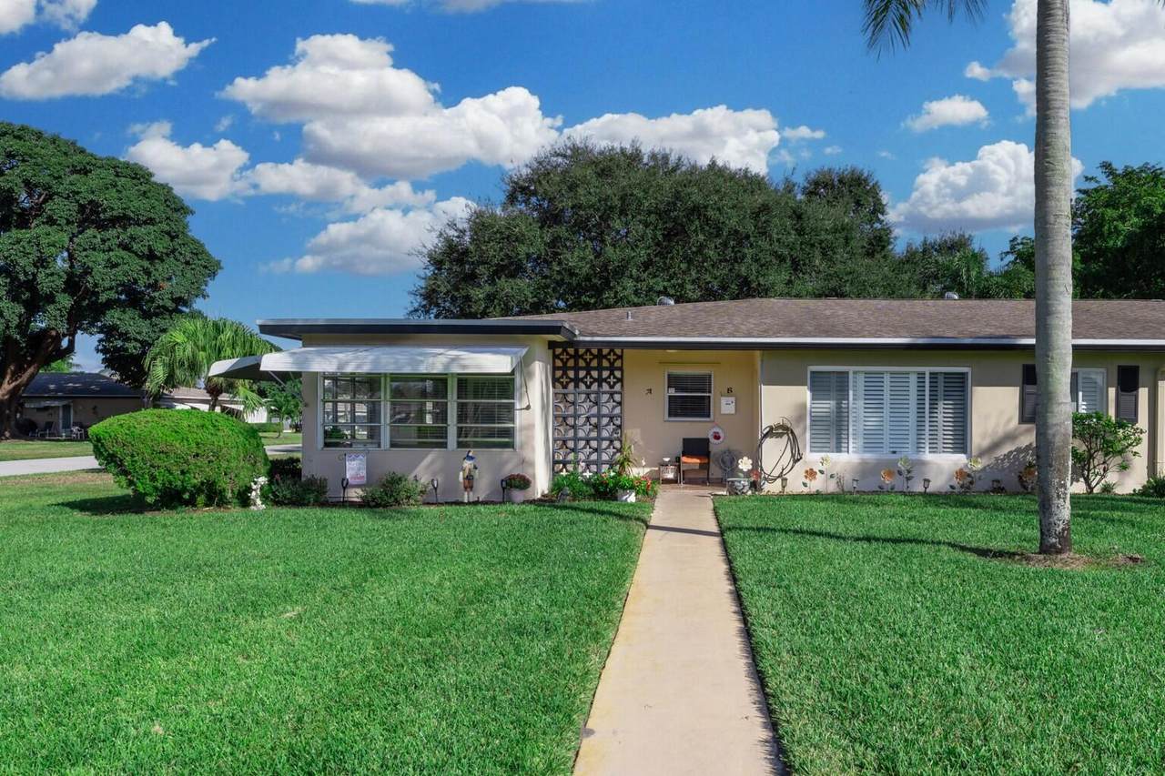 1022 Circle Drive - Photo 1