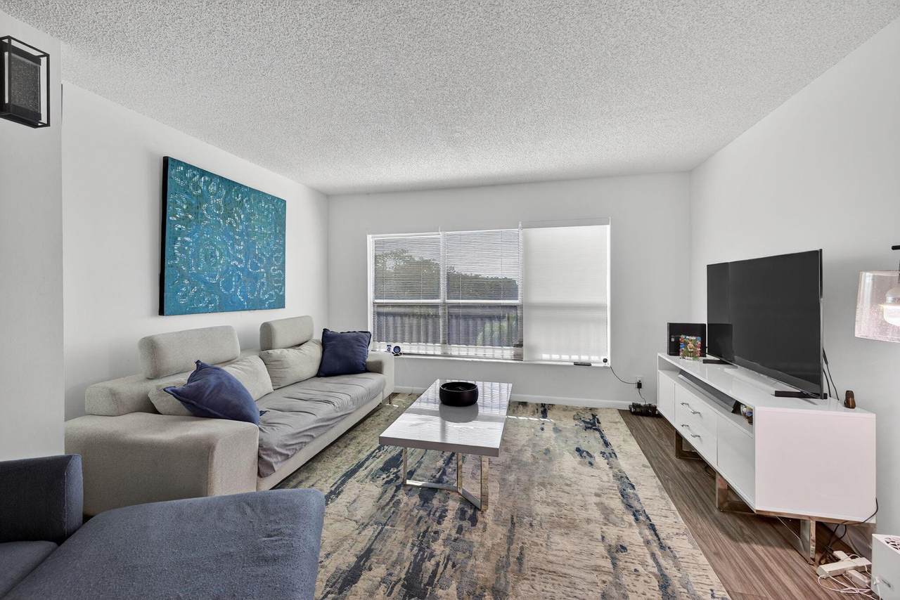 3000 42nd Avenue - Photo 1