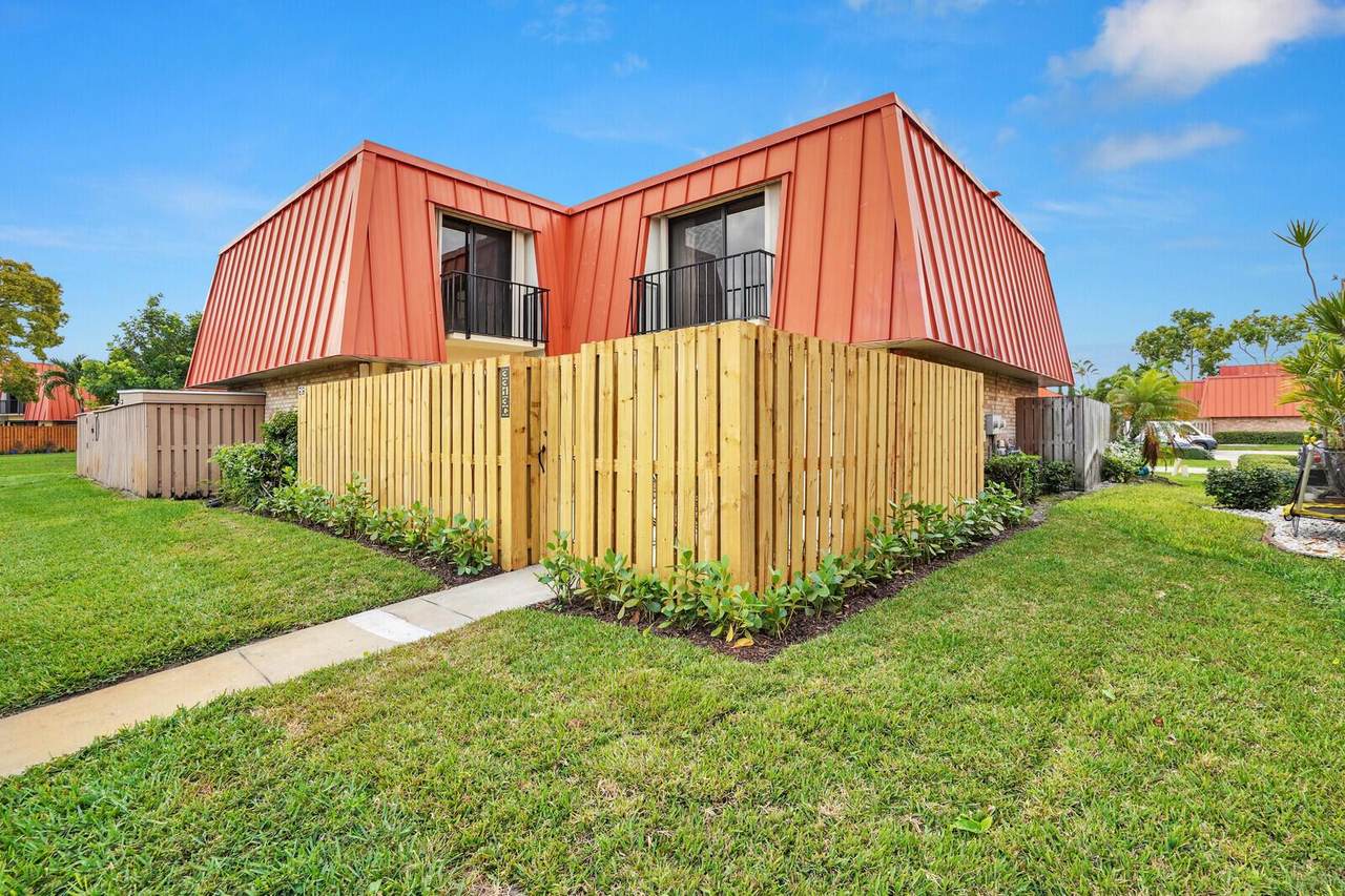 3313 Meridian Way - Photo 1