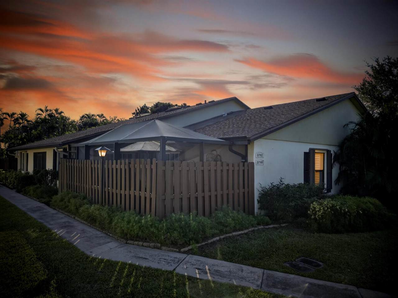 3790 Silver Lace Lane - Photo 1