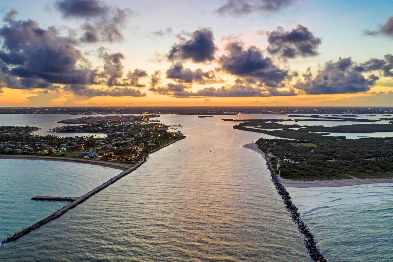 https://bt-photos.global.ssl.fastly.net/beaches/1280_boomver_1_R11147826-2.jpg
