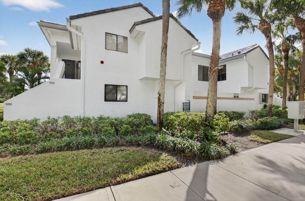 15322 Strathearn Drive - Photo 1