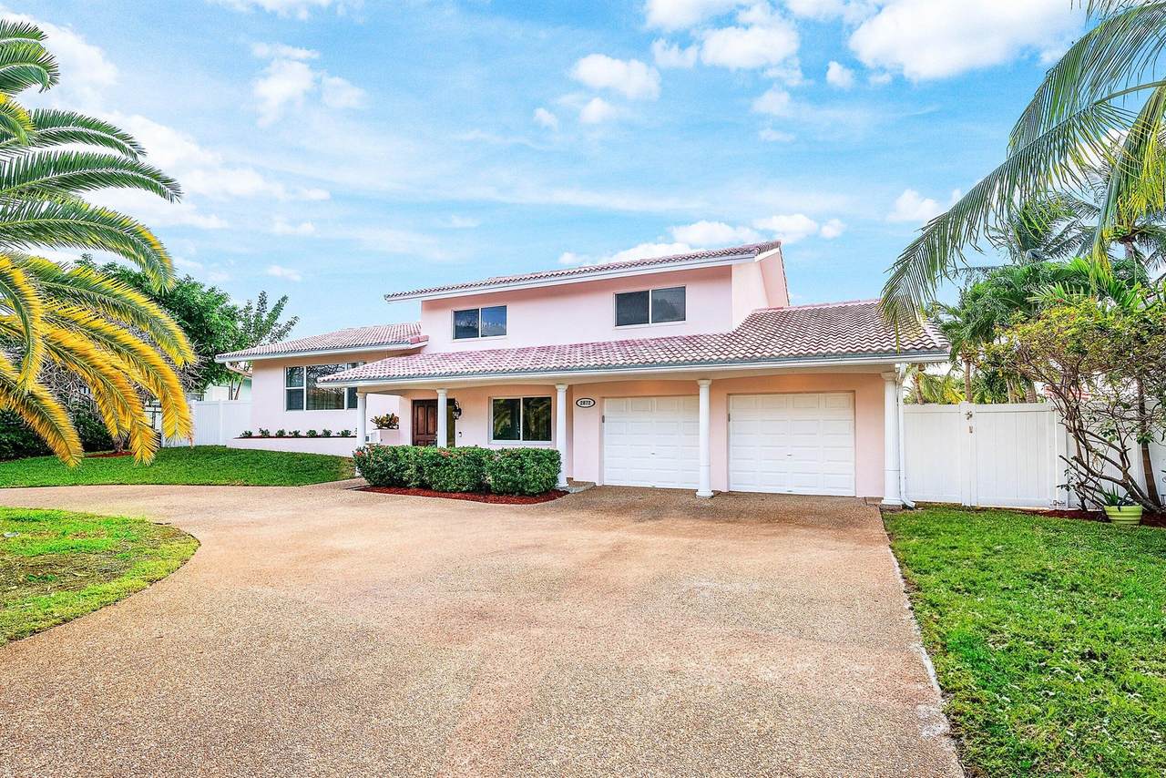 2872 29th Street - Photo 1