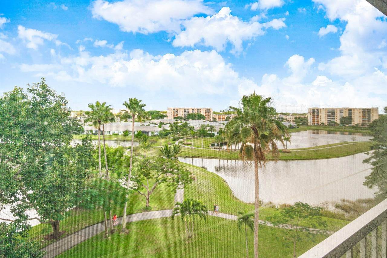14623 Bonaire Boulevard - Photo 1
