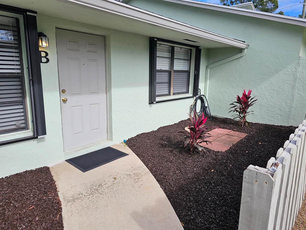 431 Jupiter Lakes - Photo 1