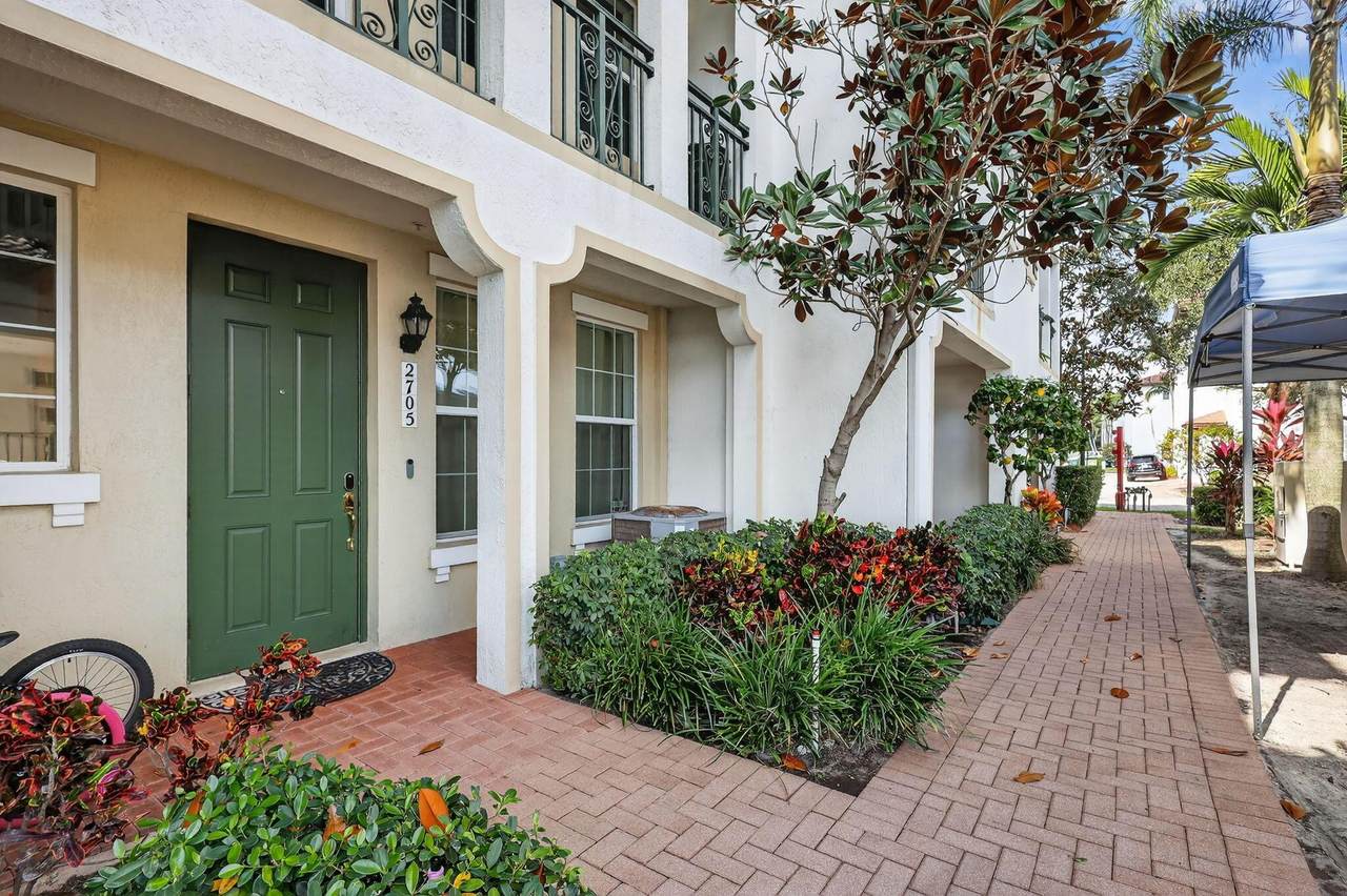 2705 119th - Photo 1