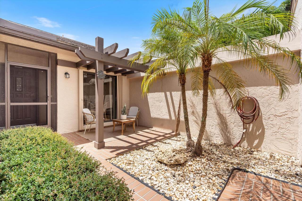 5272 Fairway Woods - Photo 1