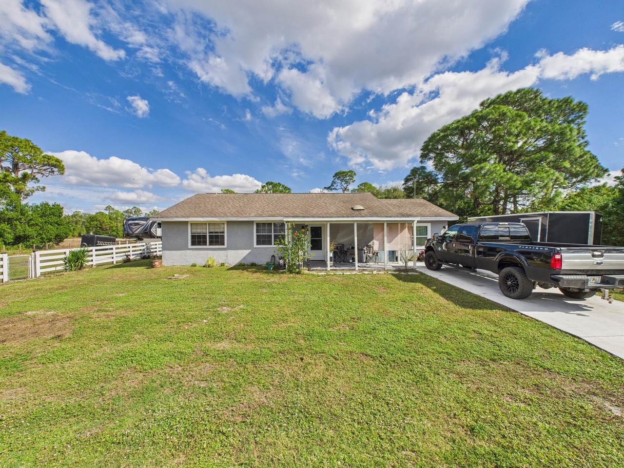 513 Serenade Terrace - Photo 1