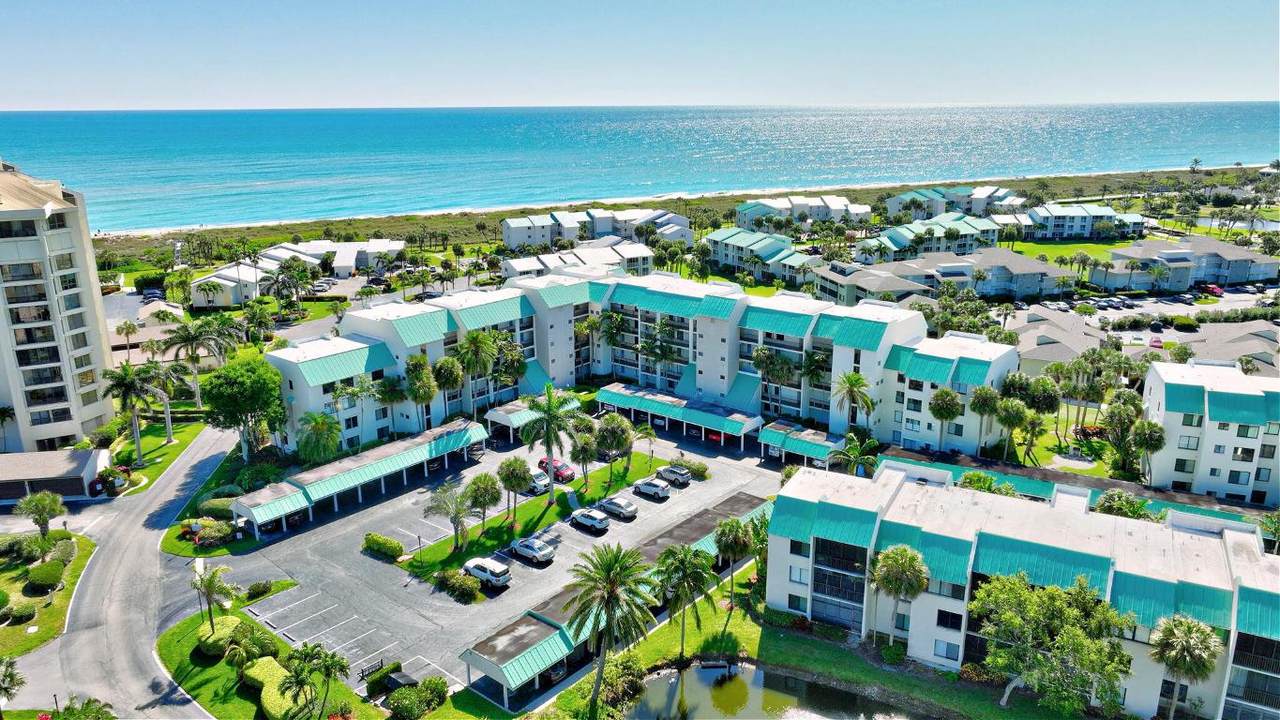 https://bt-photos.global.ssl.fastly.net/beaches/1280_boomver_1_R11155743-2.jpg