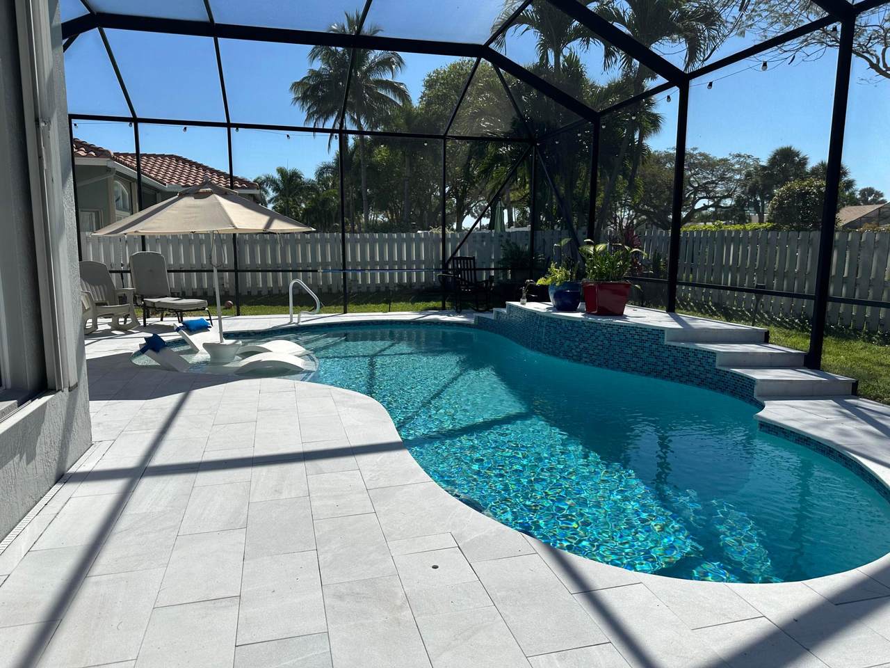 https://bt-photos.global.ssl.fastly.net/beaches/1280_boomver_1_R11157141-2.jpg