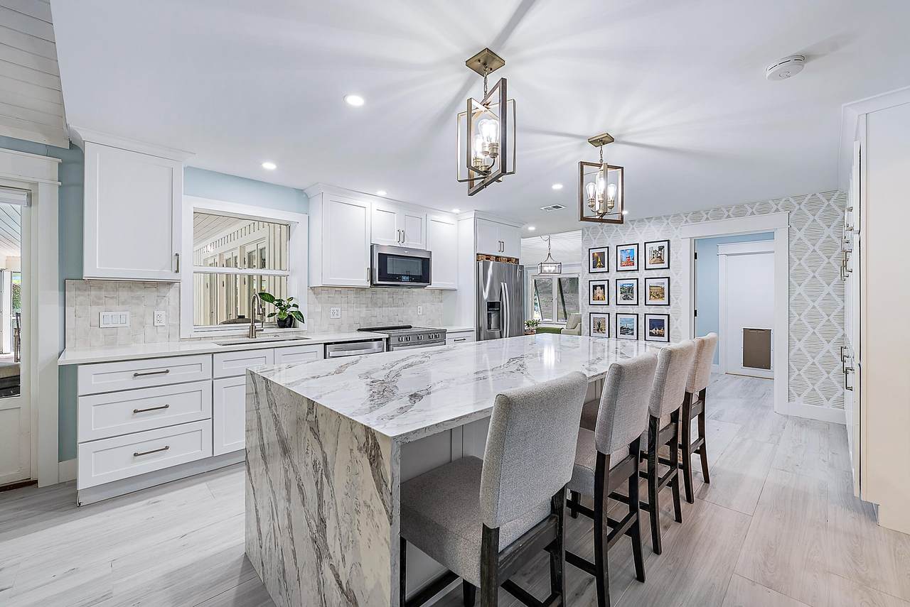 12910 La Rochelle - Photo 1