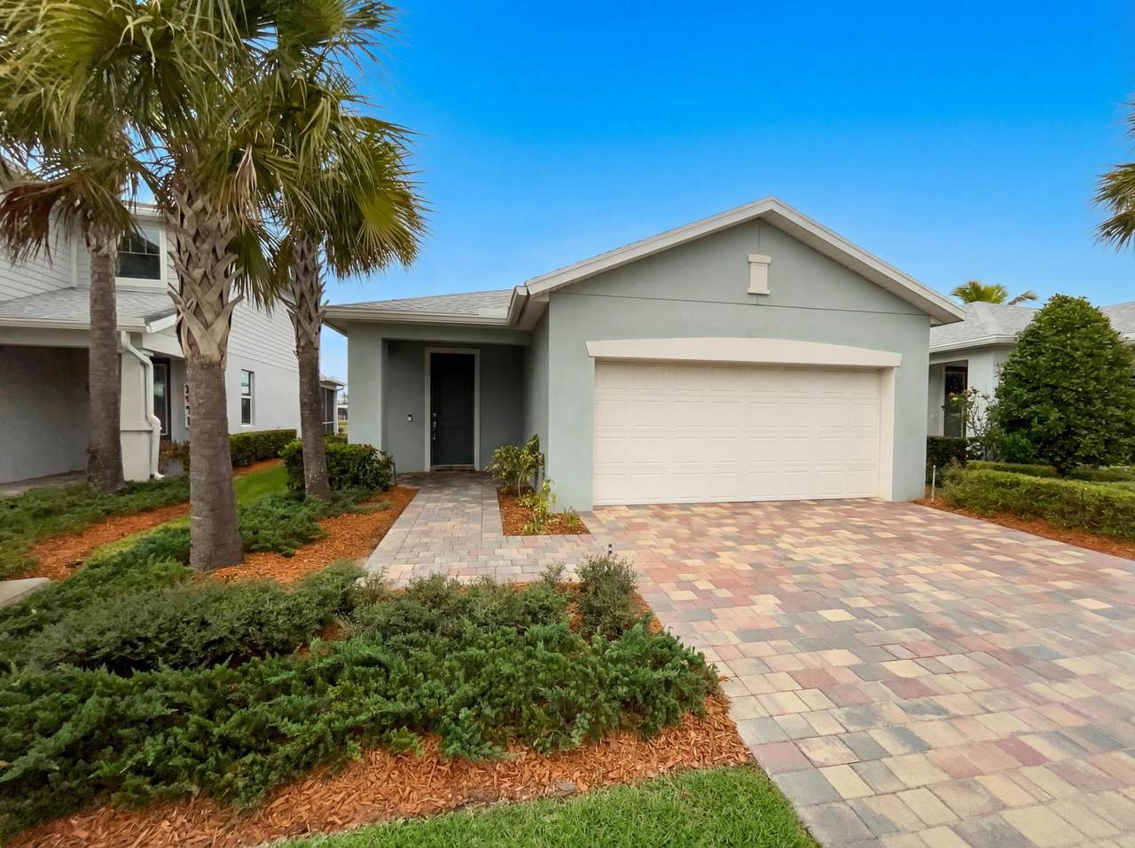 10214 Captiva - Photo 1