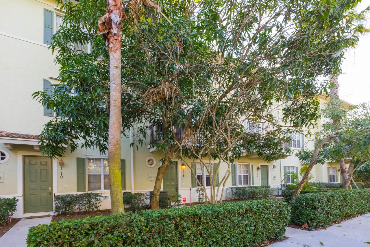 108 Indian Crossing - Photo 1