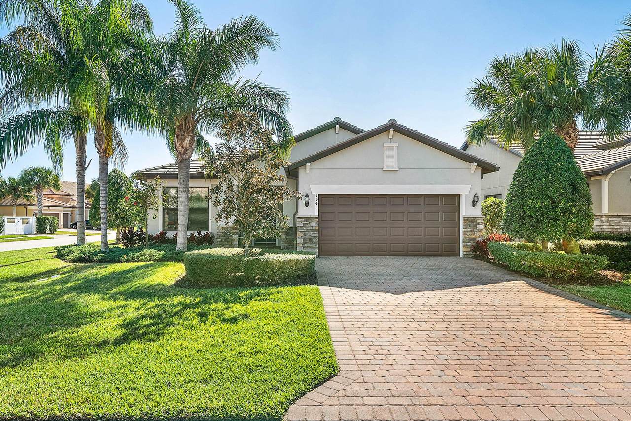 194 Courances - Photo 1