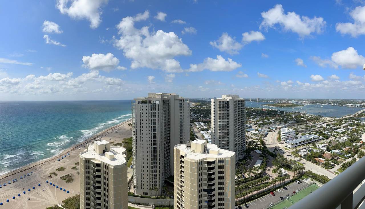 3000 Ocean Drive - Photo 1