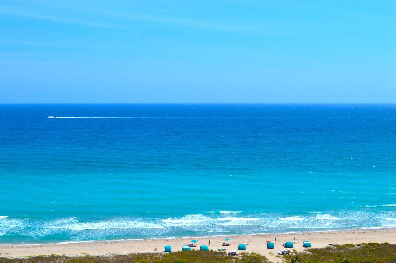 https://bt-photos.global.ssl.fastly.net/beaches/1280_boomver_1_R11160515-2.jpg
