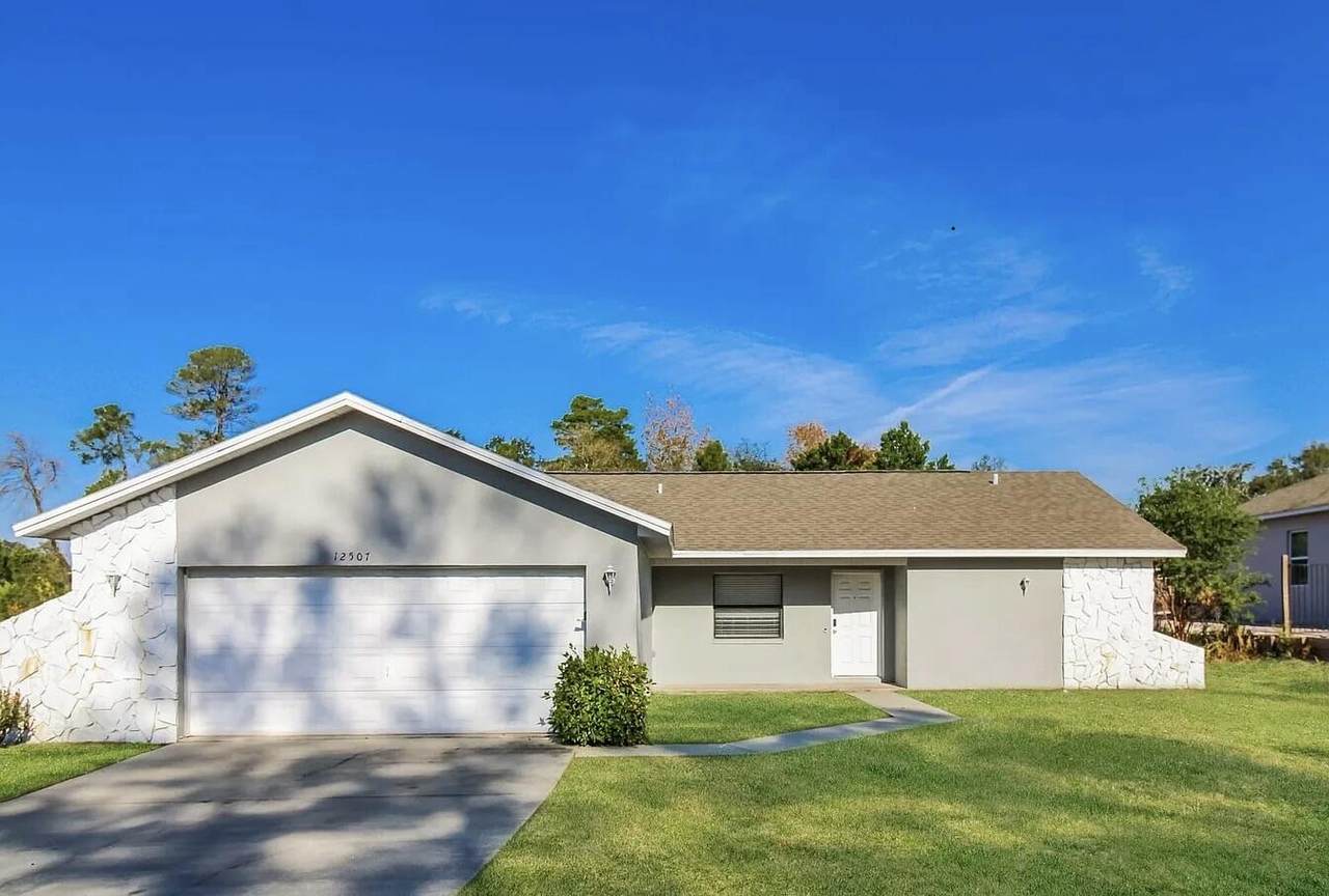 12452 Groveland - Photo 1