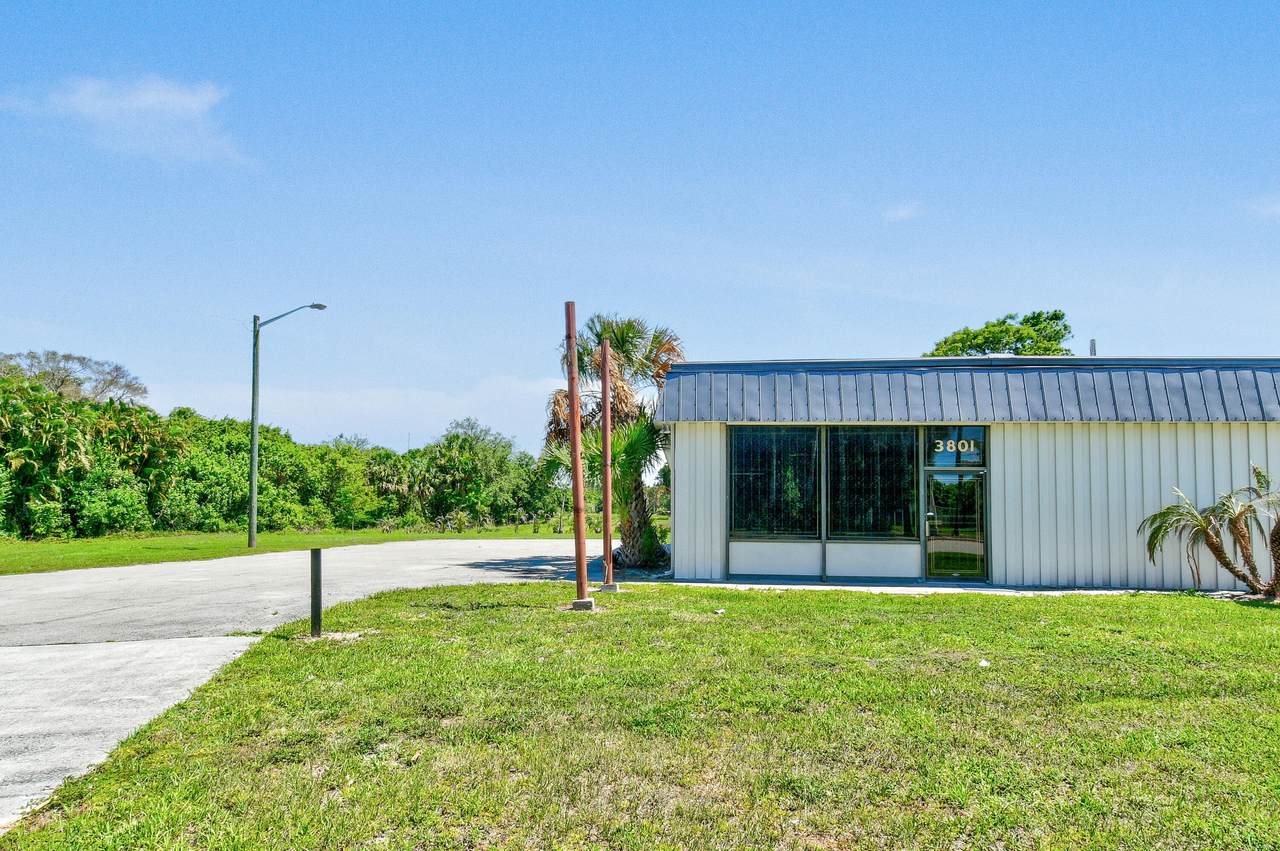 3801 Okeechobee Road - Photo 1