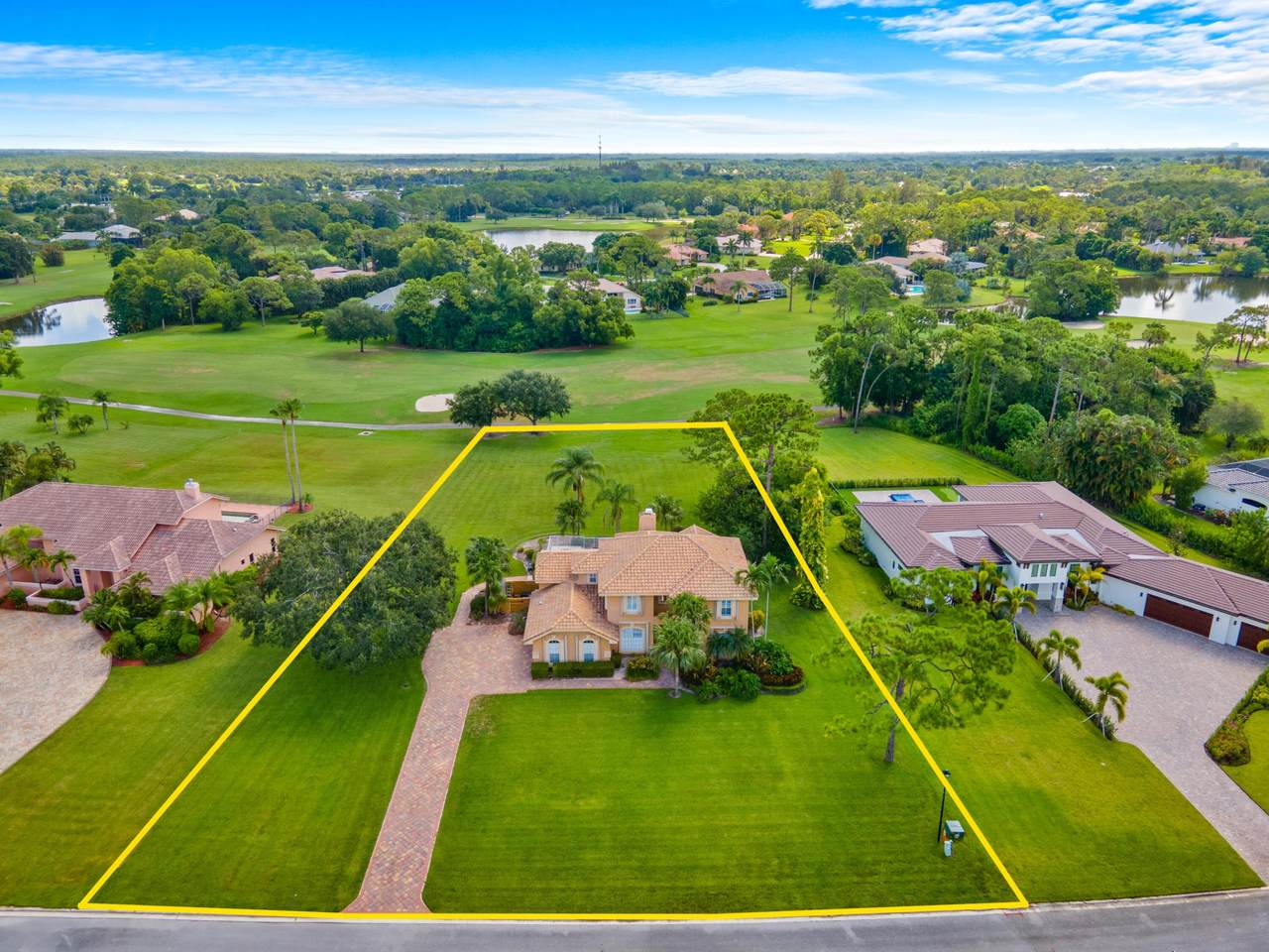 8738 Marlamoor - Photo 1