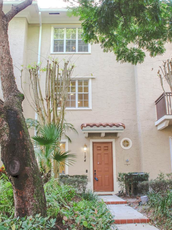 124 Jesup Lane - Photo 1