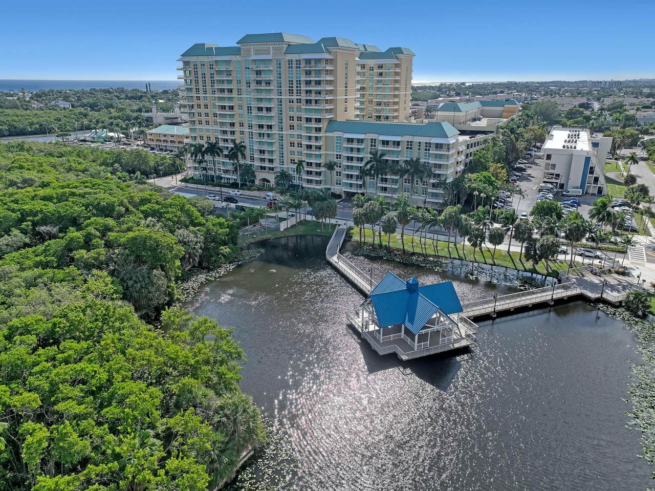 700 Boynton Beach Boulevard - Photo 1