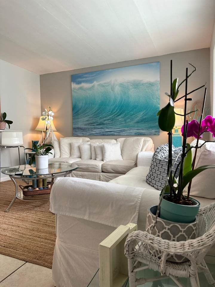 https://bt-photos.global.ssl.fastly.net/beaches/1280_boomver_1_R11161405-2.jpg
