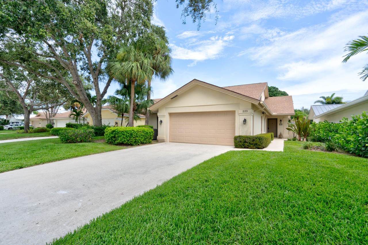 223 River Park Drive - Photo 1