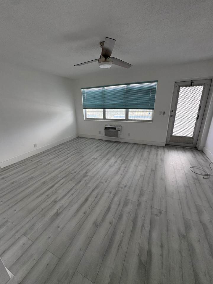 374 Camden P - Photo 1