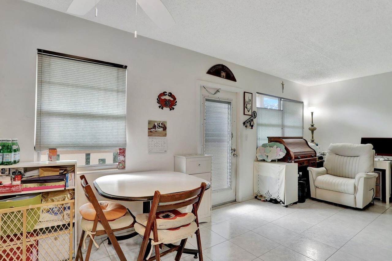 4076 Newport Q - Photo 1