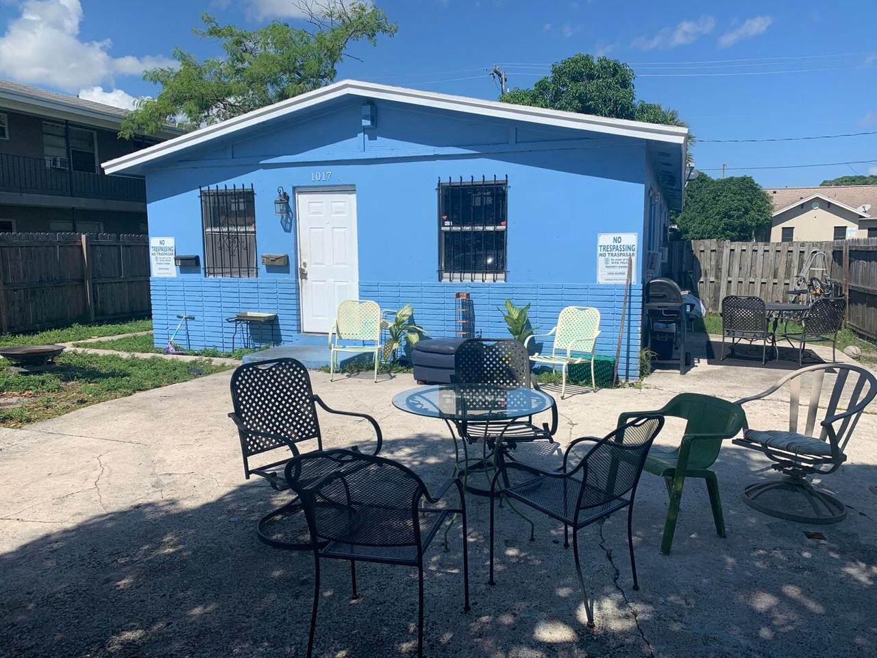 1017 13th Street - Photo 1