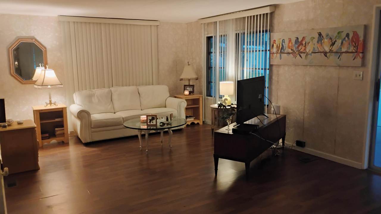 https://bt-photos.global.ssl.fastly.net/beaches/1280_boomver_1_R11163703-2.jpg