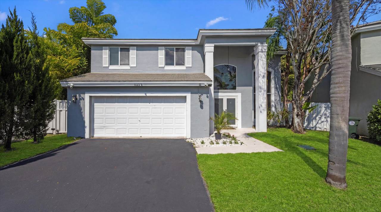 5363 53rd Street - Photo 1