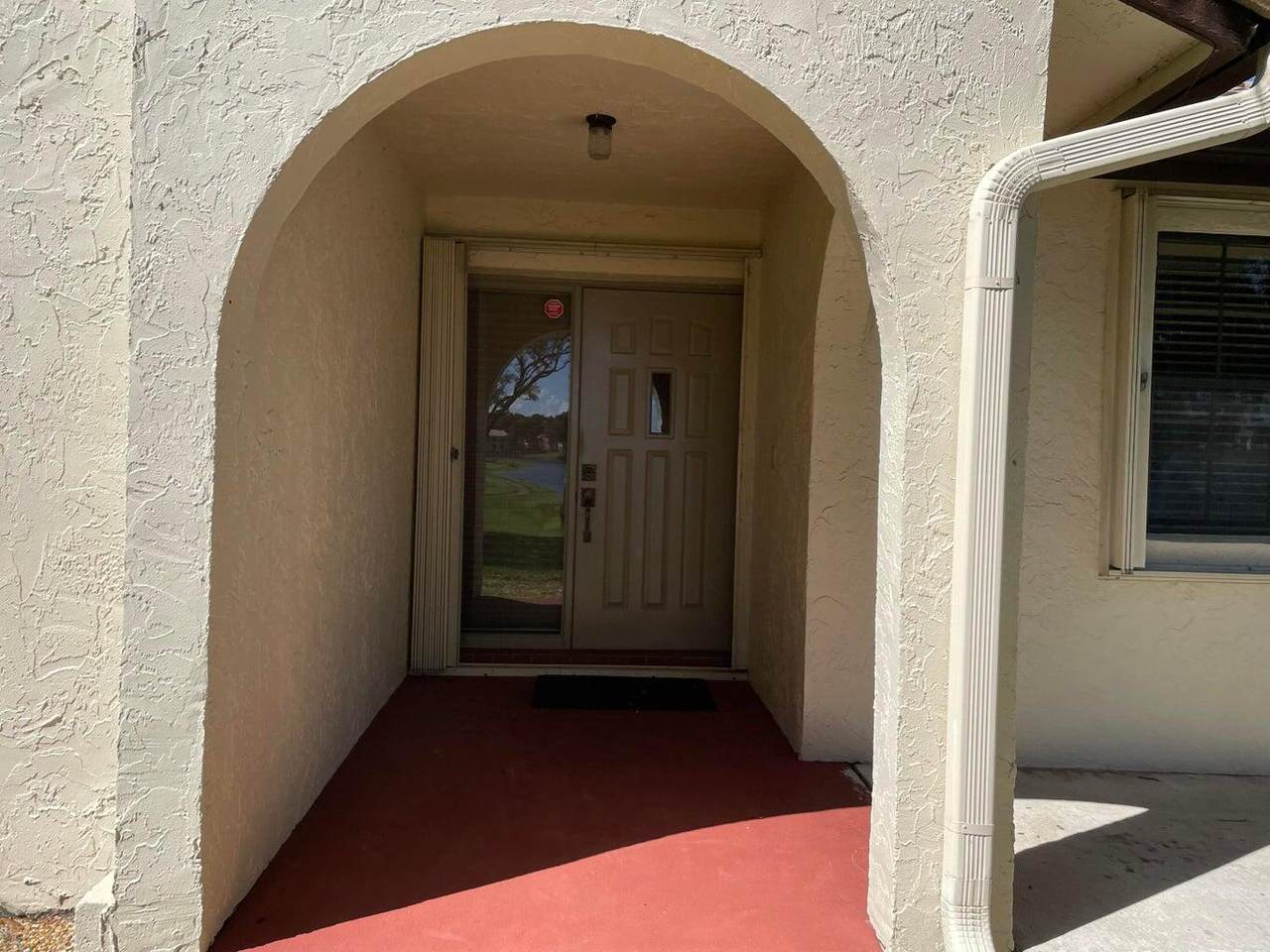 420 Ashwood Place - Photo 1
