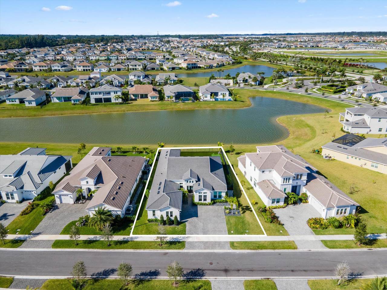 4727 Estates Circle - Photo 1