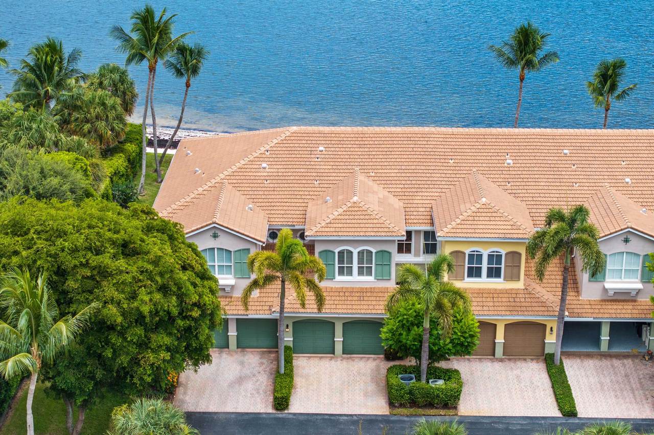 132 Las Brisas Circle - Photo 1