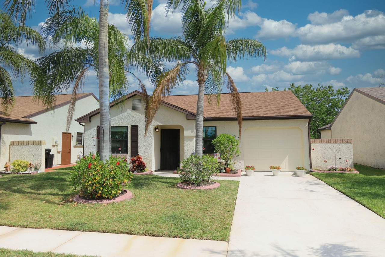 2313 Breckenridge Circle - Photo 1