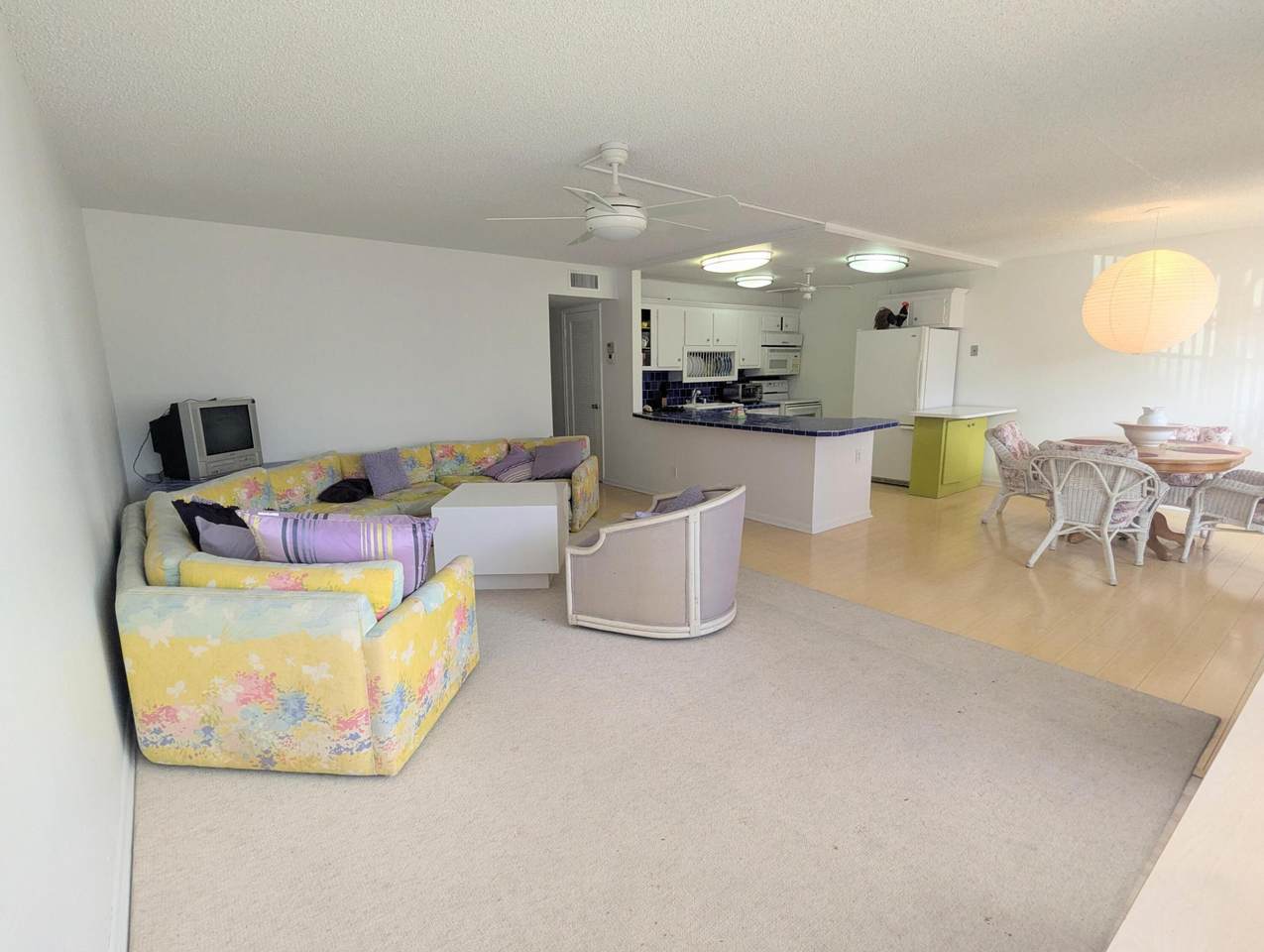 113 Wellington M - Photo 1