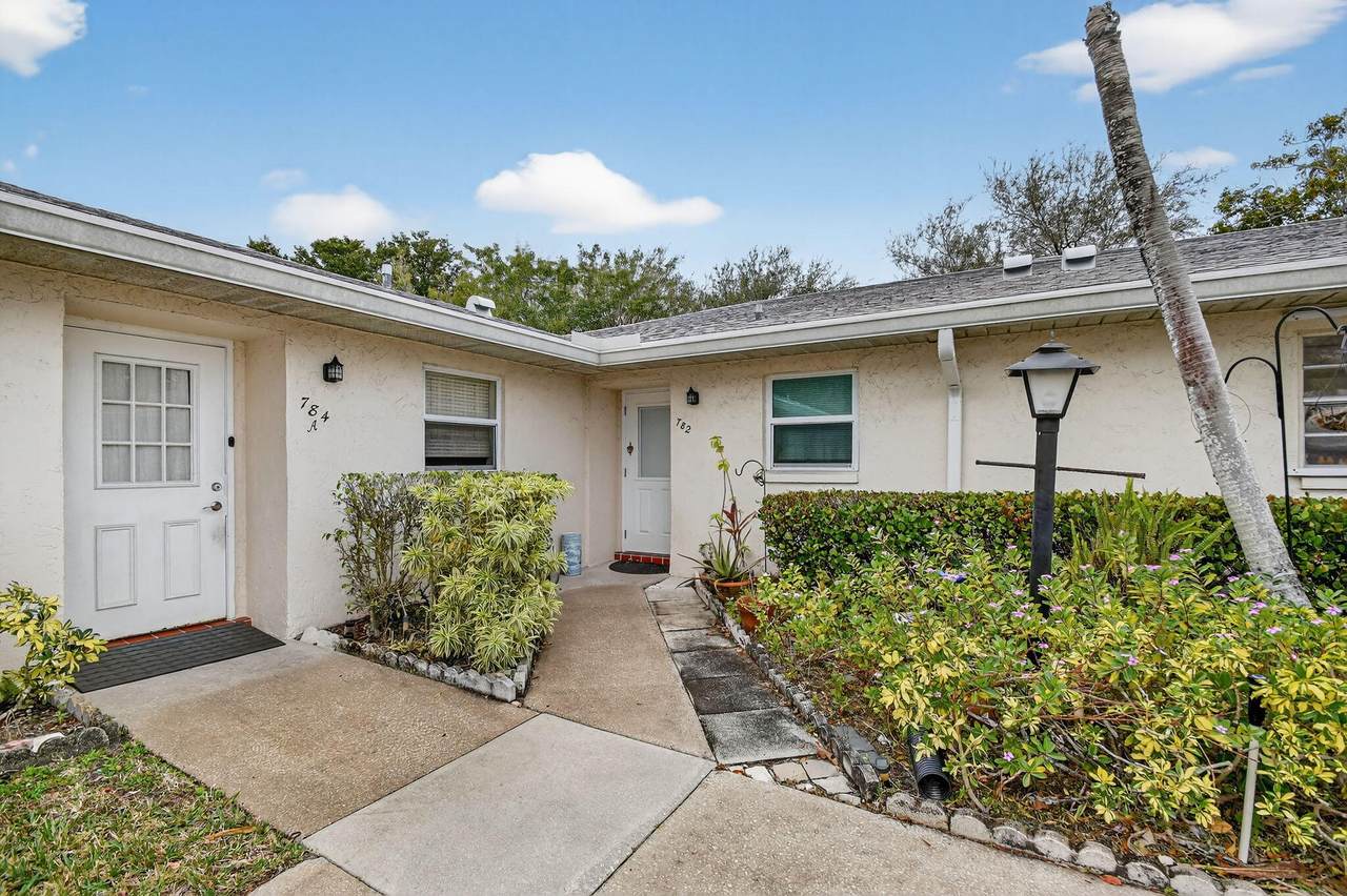 782 Nantucket Circle - Photo 1